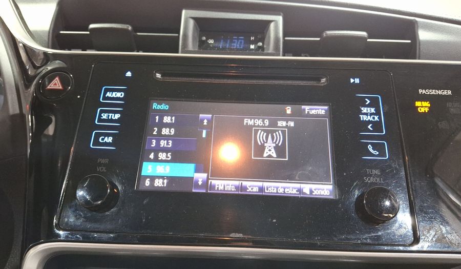 Toyota Corolla 1.8 BASE CVT Sedan 2018