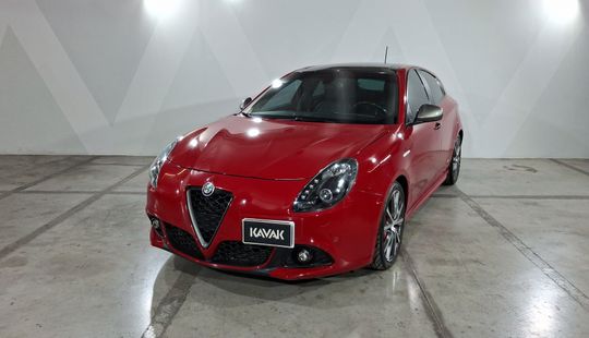 Alfa Romeo • Giulietta