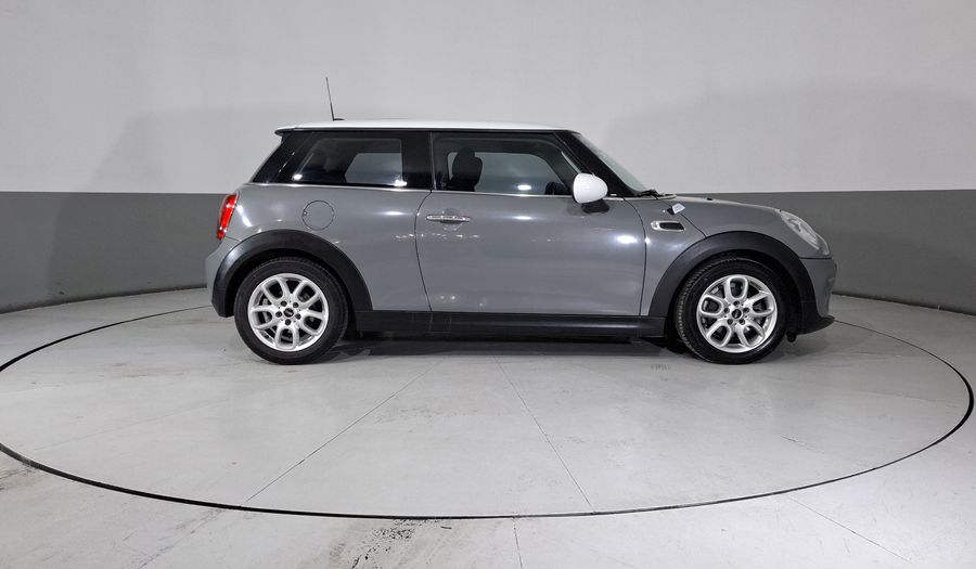 Mini Cooper 1.5 COOPER CHILI AT Hatchback 2017