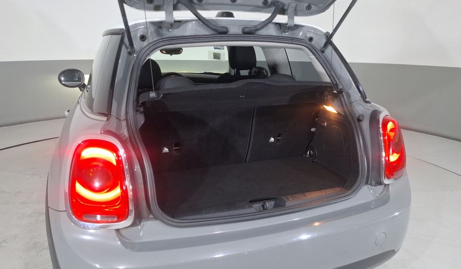 Mini Cooper 1.5 COOPER CHILI AT Hatchback 2017