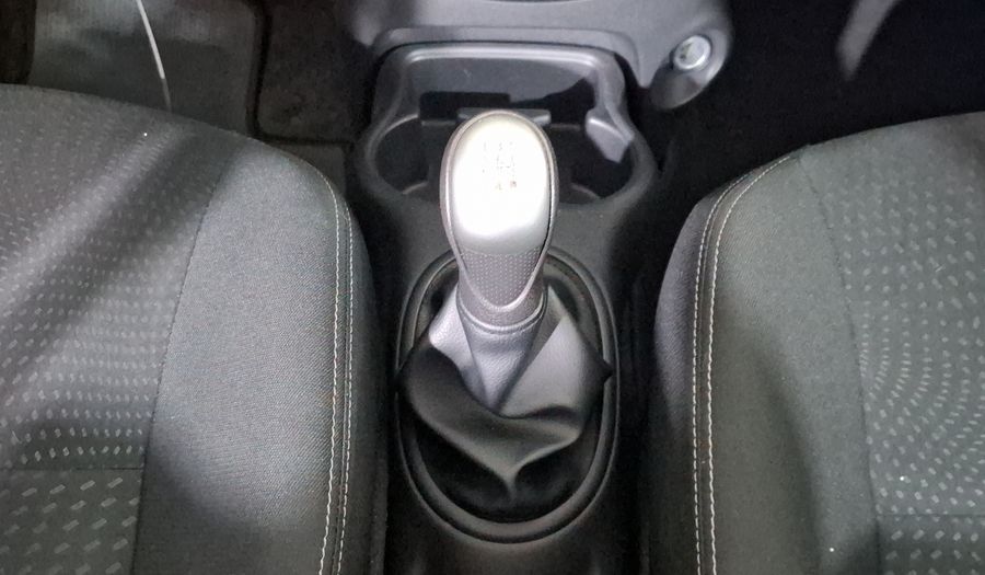 Nissan March 1.6 ADVANCE Hatchback 2022