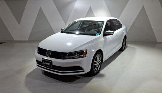 Volkswagen • Jetta