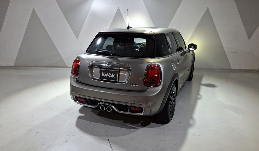 Mini Cooper S 2.0 COOPER HOT CHILI DCT Hatchback 2019