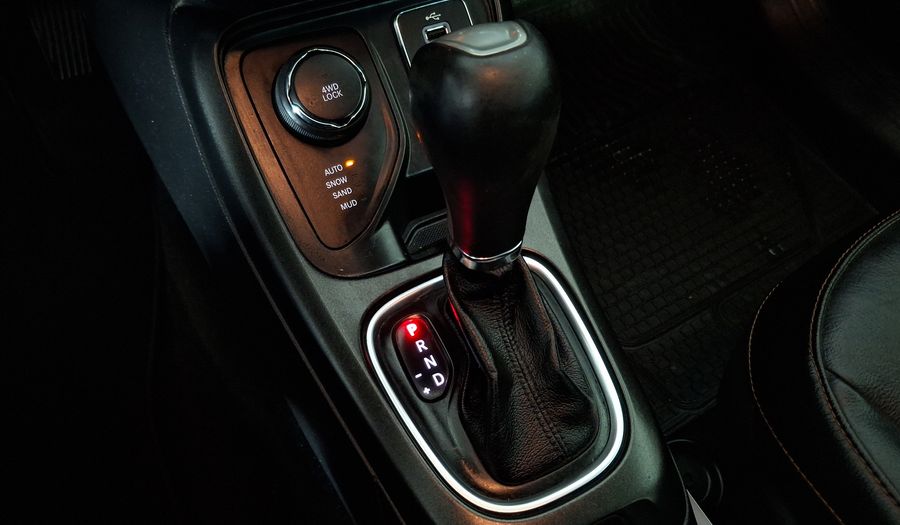 Jeep Compass 2.4 LONGITUDE AUTO 4WD Suv 2018