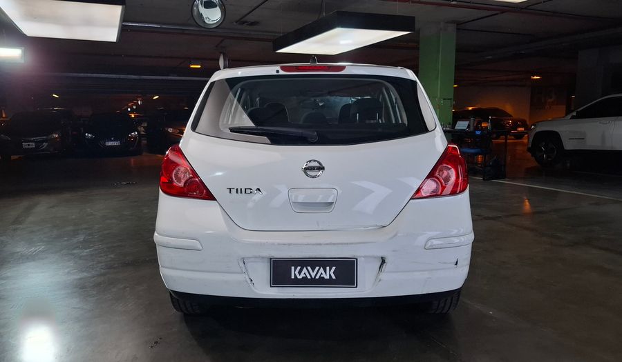 Nissan Tiida 1.8 VISIA Hatchback 2013