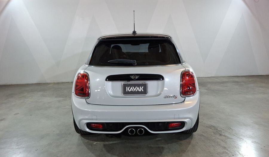 Mini Cooper S 2.0 COOPER CHILI DCT Hatchback 2021