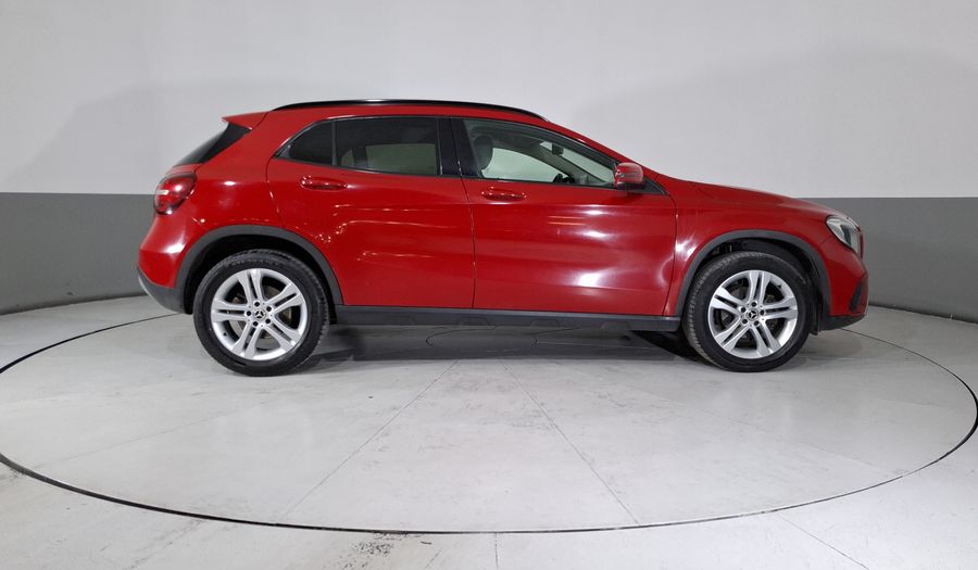Mercedes Benz Clase Gla 1.6 GLA 200 DCT Suv 2020
