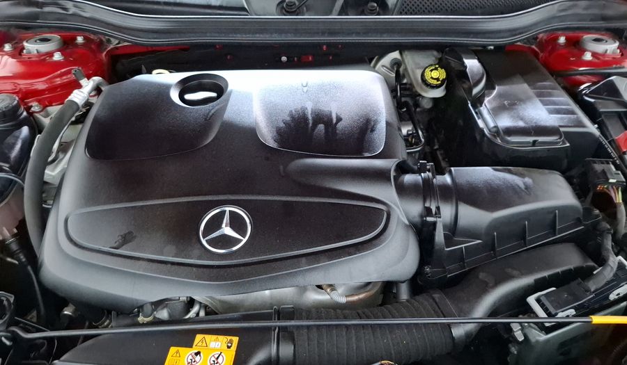 Mercedes Benz Clase Gla 1.6 GLA 200 DCT Suv 2020