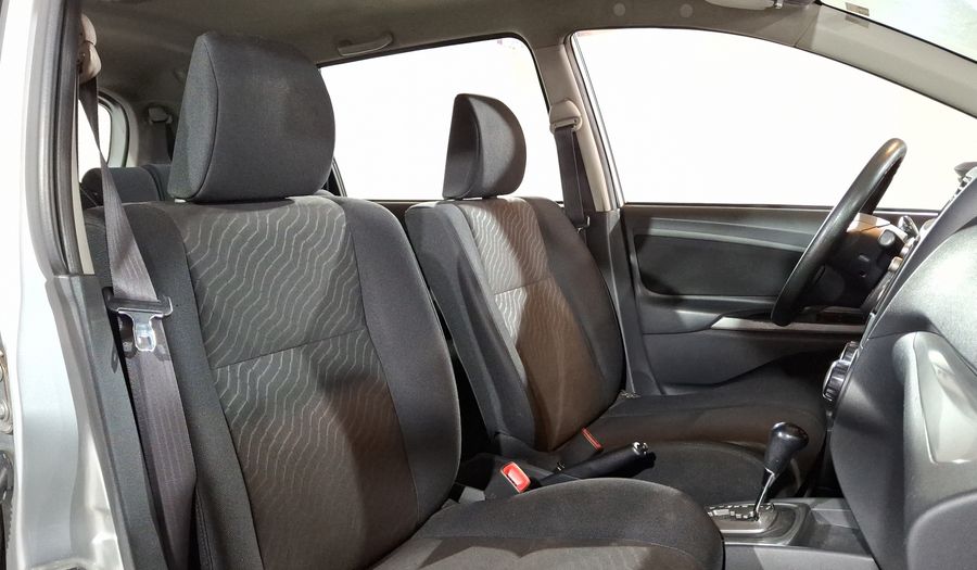 Toyota Avanza 1.5 LE AT Minivan 2018