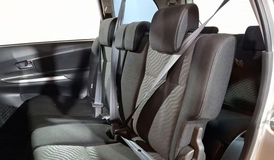 Toyota Avanza 1.5 LE AT Minivan 2018