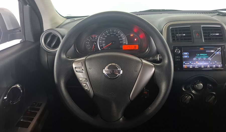 Nissan March 1.6 ADVANCE Hatchback 2019