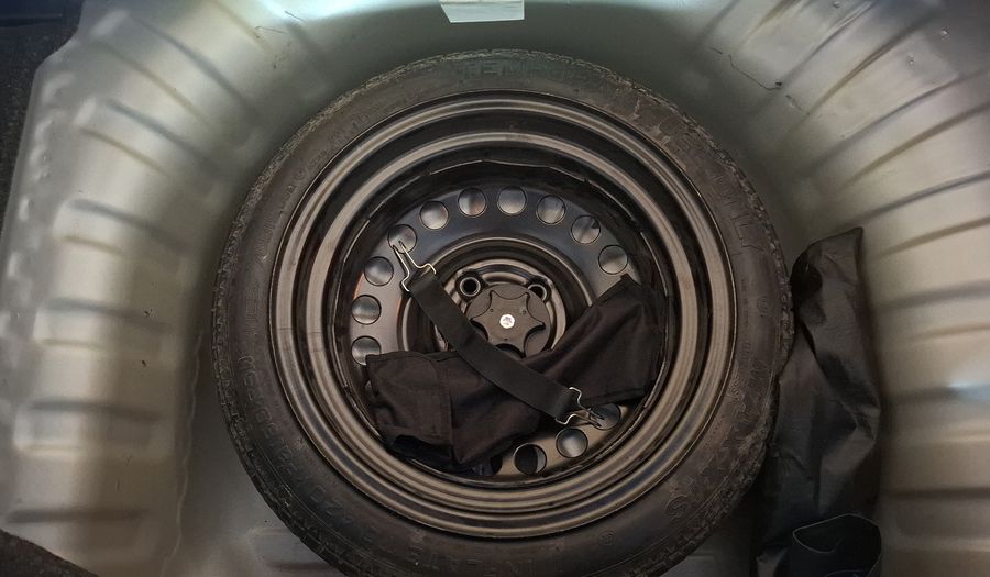 Nissan March 1.6 ADVANCE Hatchback 2019