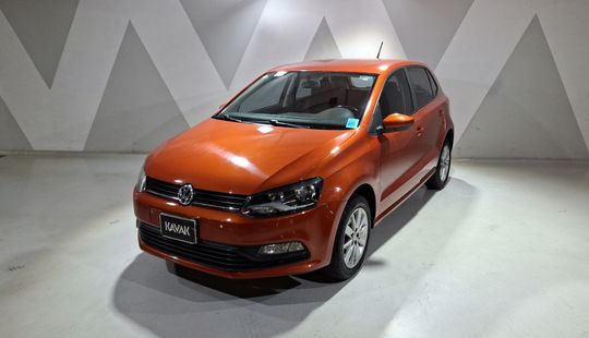 Volkswagen • Polo