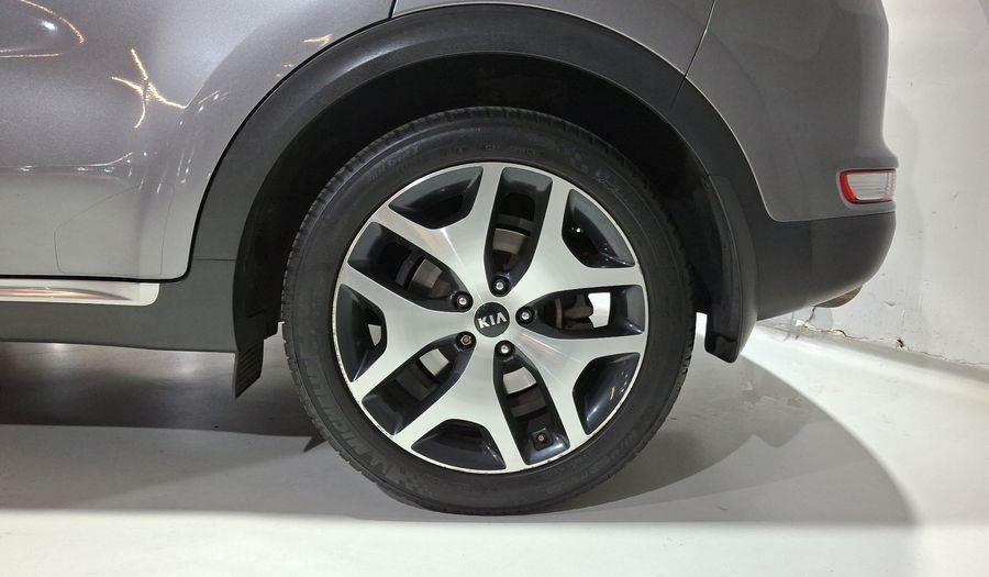Kia Sportage 2.4 SXL AWD AT Suv 2017
