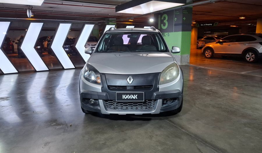 Renault Sandero Stepway 1.6 STEPWAY PRIVILEGE NAV Hatchback 2013