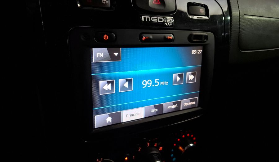 Renault Sandero Stepway 1.6 STEPWAY PRIVILEGE NAV Hatchback 2013