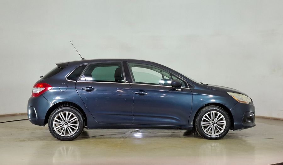 Citroen C4 1.6 120 HP SEDUCTION Hatchback 2012