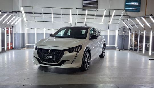 Peugeot • 208