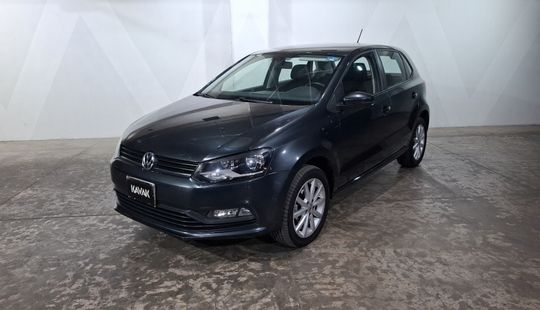 Volkswagen • Polo