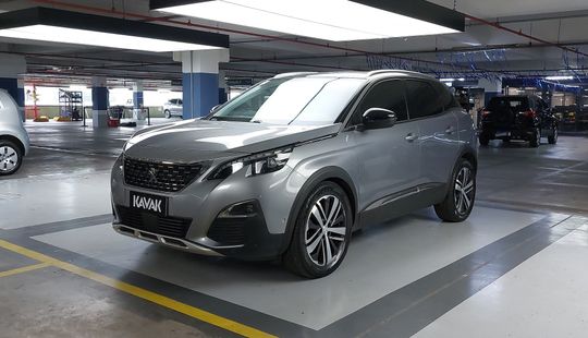 Peugeot • 3008