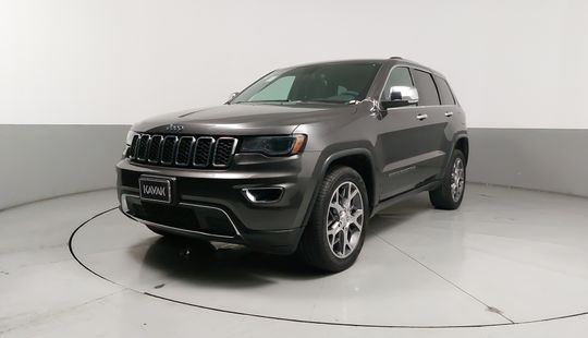 Jeep • Grand Cherokee