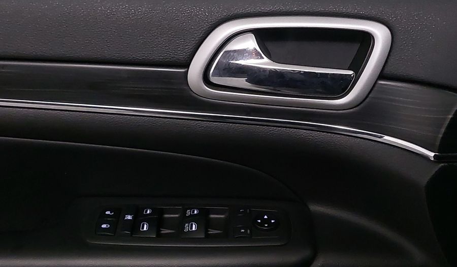Jeep Grand Cherokee 5.7 LIMITED LUJO V8 AUTO 4WD Suv 2019
