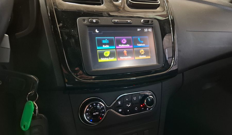 Renault Sandero Stepway 1.6 INTENS Hatchback 2020