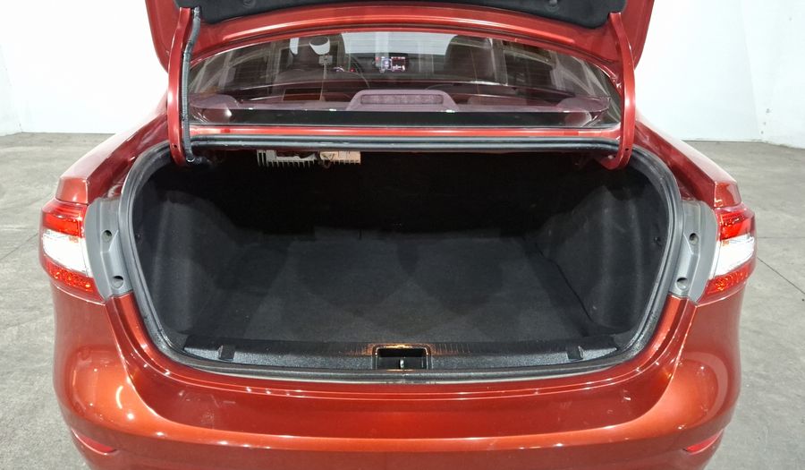 Renault Fluence 2.0 PRIVILEGE AT Sedan 2016