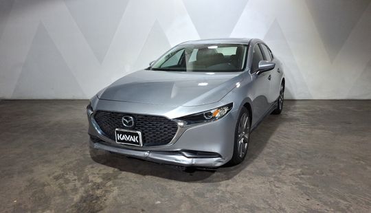 2020 • 85,046 km • Manual