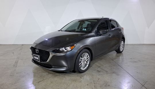Mazda • Mazda 2