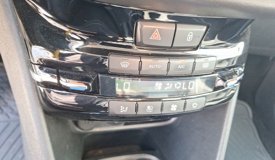 Peugeot 208 1.6 BLUEHDI 100 HP ACTIVE Hatchback 2018