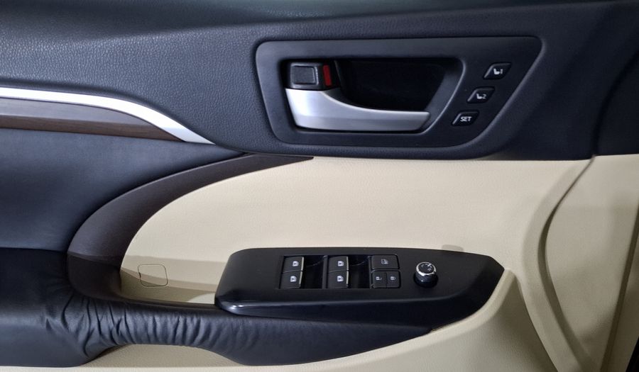 Toyota Highlander 3.5 LIMITED PANORAMA ROOF AT Suv 2016