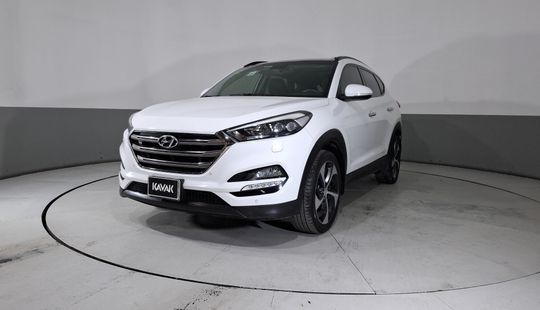 Hyundai • Tucson