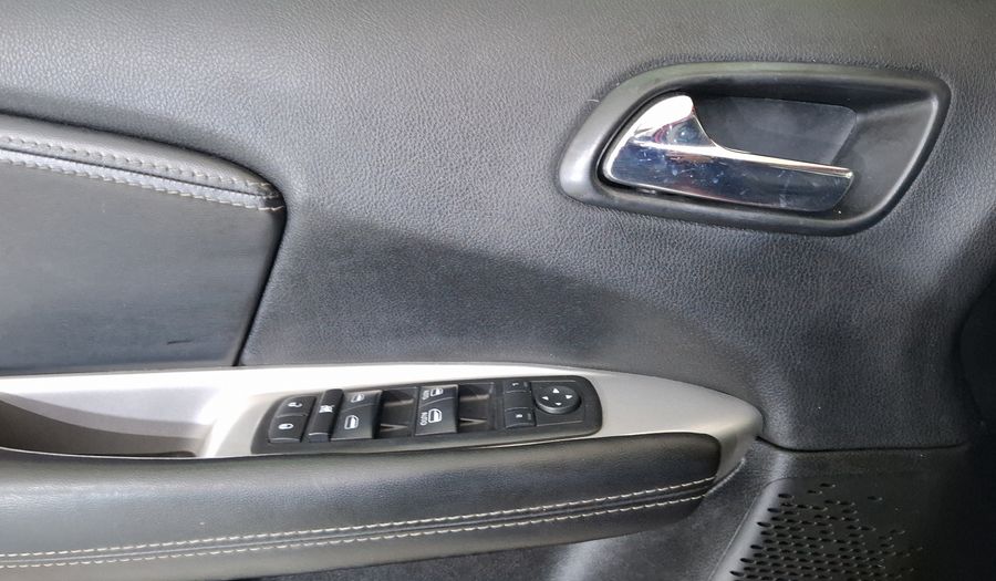 Dodge Journey 2.4 SXT+ 7 LUJO Suv 2016