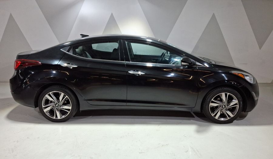 Hyundai Elantra 1.8 LIMITED TECH NAVI AT Sedan 2016