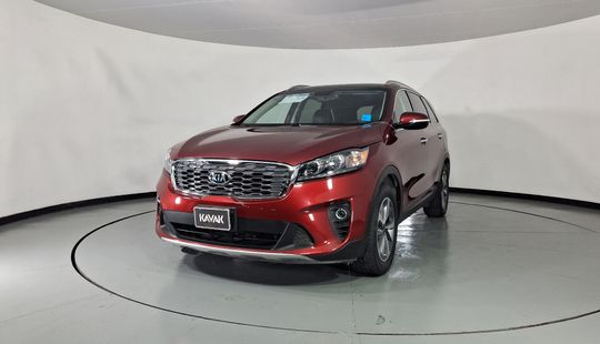 Kia • Sorento