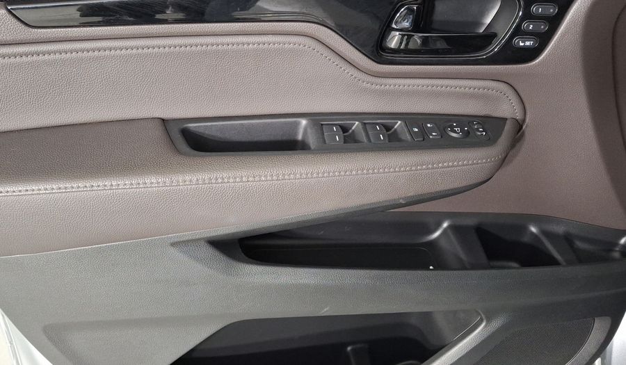 Honda Odyssey 3.5 TOURING AUTO Minivan 2018