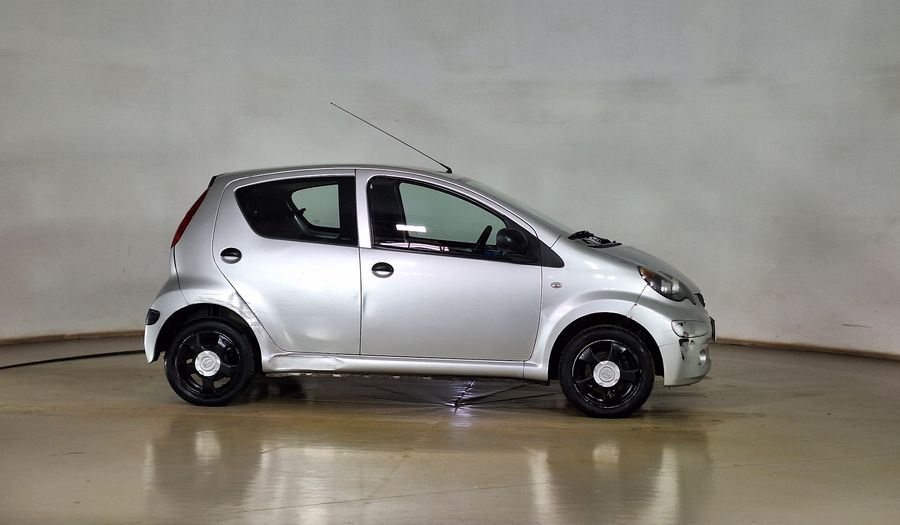 Byd F0 1.0 GLI SK Hatchback 2014