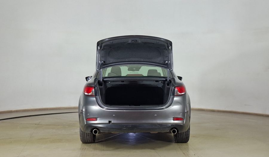 Mazda 6 2.2 SKYACTIV-D R AUTO Sedan 2013