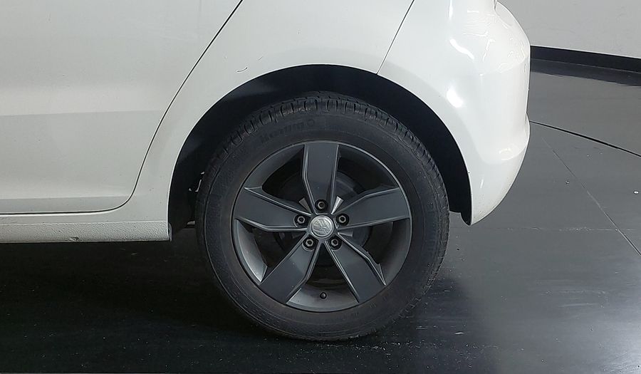 Volkswagen Fox 1.6 RUN Hatchback 2017