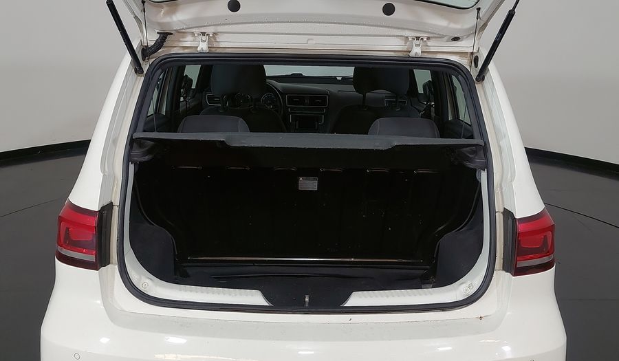 Volkswagen Fox 1.6 RUN Hatchback 2017