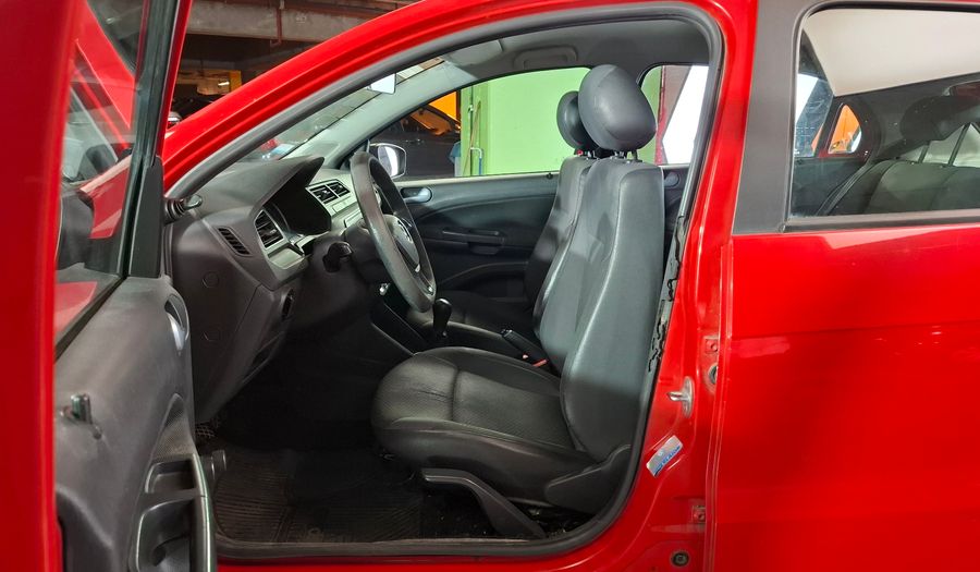 Volkswagen Gol Trend 1.6 TRENDLINE Hatchback 2016