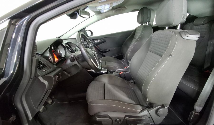 Opel Astra 1.6 TURBO GTC SPORT Hatchback 2017