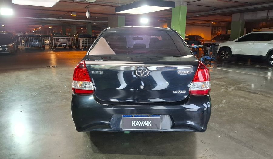 Toyota Etios 1.5 XLS Sedan 2020