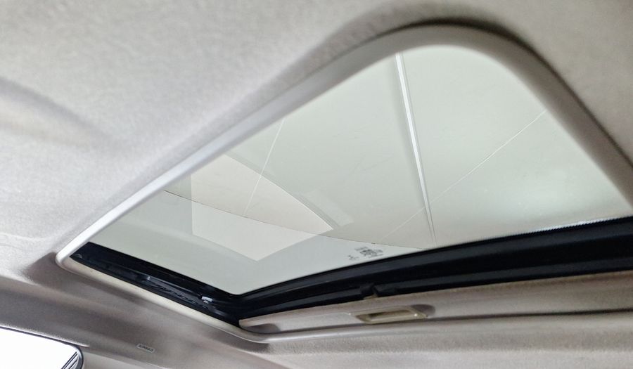 Ford Fiesta 1.6 TITANIUM Hatchback 2014