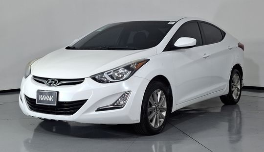 Hyundai • Elantra