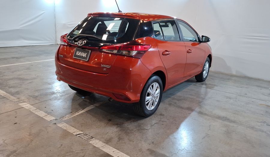 Toyota Yaris 1.5 CORE AUTO 5PTAS Hatchback 2018
