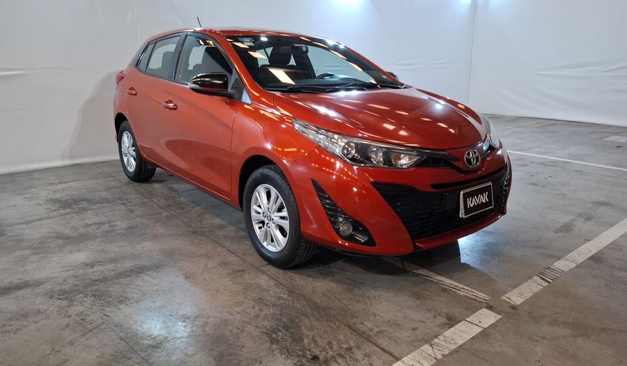 Toyota Yaris 1.5 CORE AUTO 5PTAS Hatchback 2018