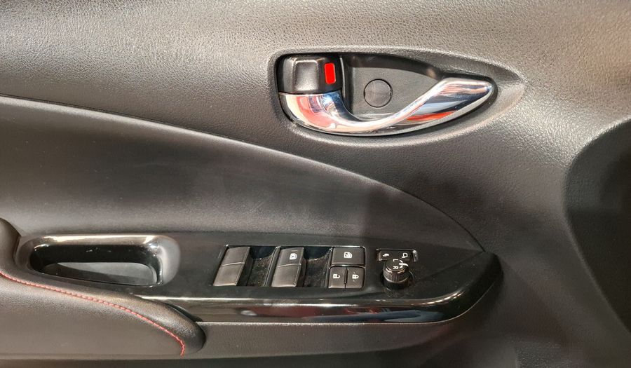 Toyota Yaris 1.5 CORE AUTO 5PTAS Hatchback 2018