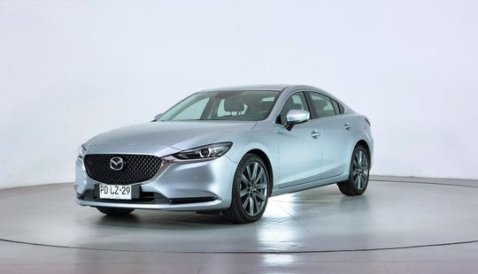 Mazda • Mazda 6